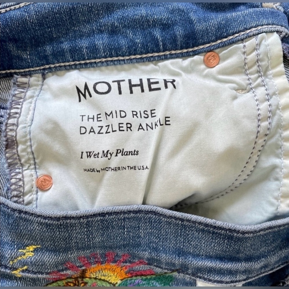 MOTHER Mid Rise Dazzler Ankle Jeans Embroidered Denim 25 Rare - Picture 14 of 16